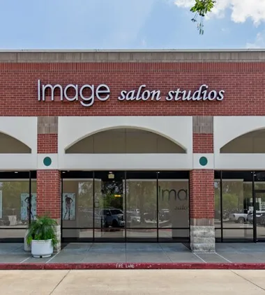 Sugar Land salon suite location — 15315 Southwest Freeway